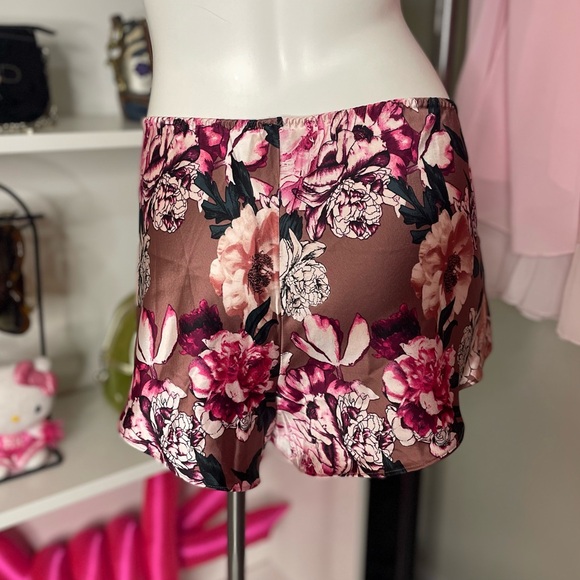 floral satin set - Picture 4 of 5